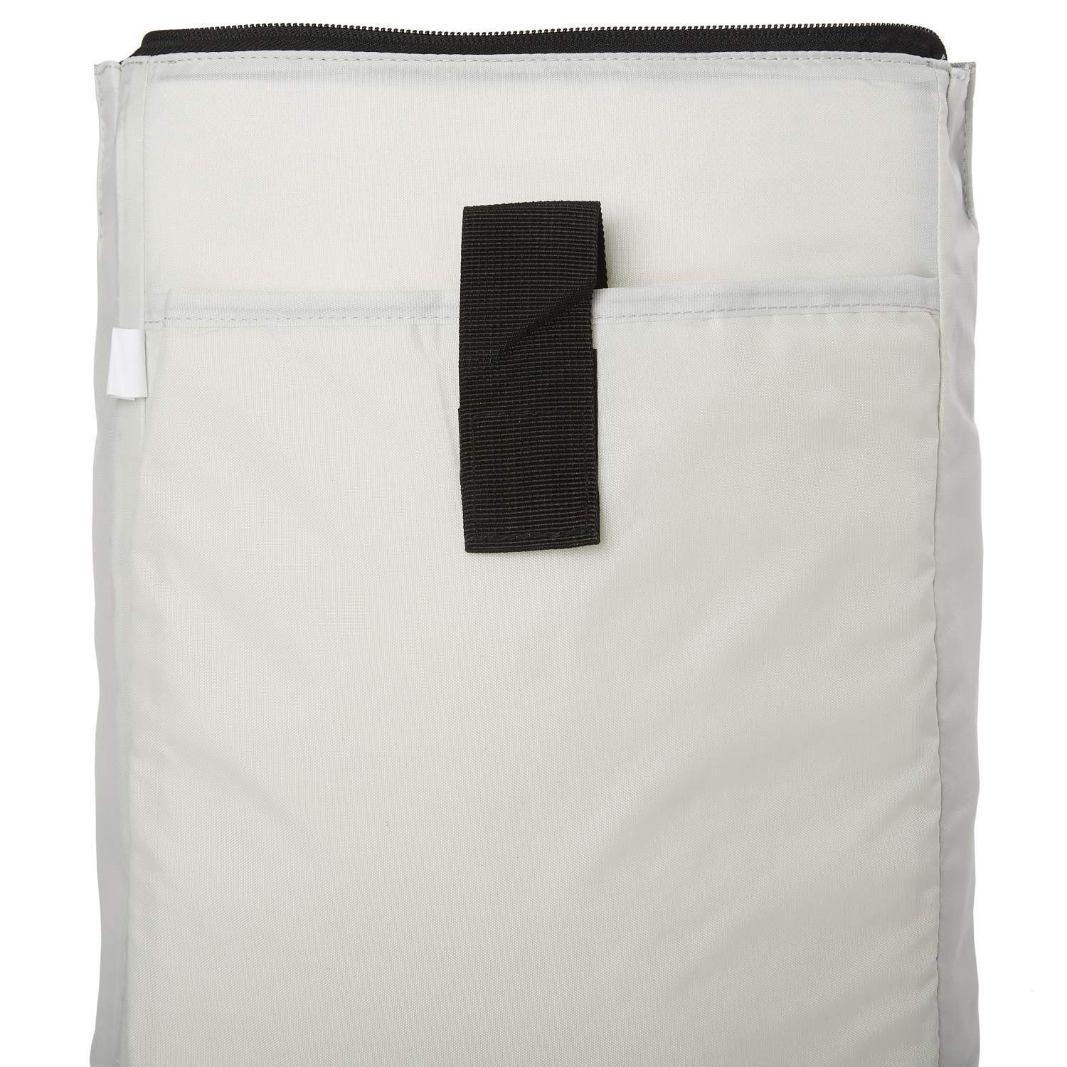 Ela Mo™ Daypack Rucksack | Strawberry Ceam. Beiger Innenbereich des Rucksacks mit separatem Laptopfach.