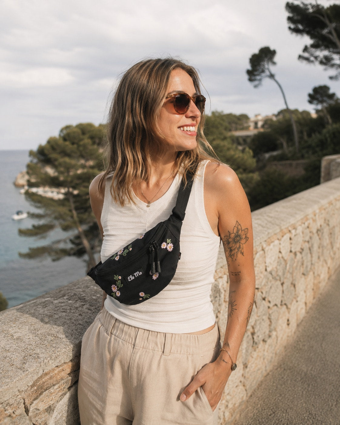 Ela Mo™ Hipbag | Embroidery Edition Upsy Daisy