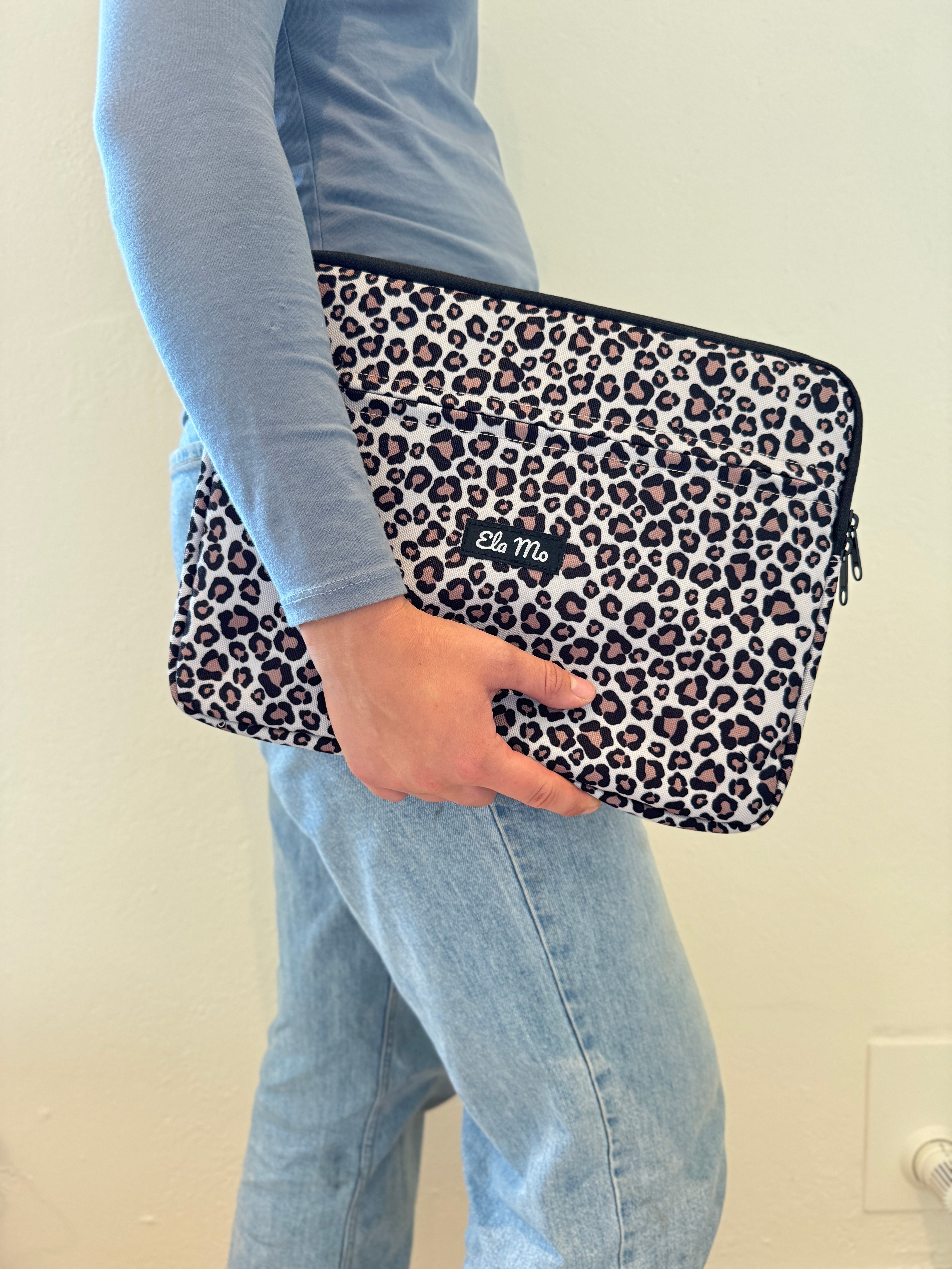 Ela Mo™ Laptop Pouch 14 Zoll | New Leo