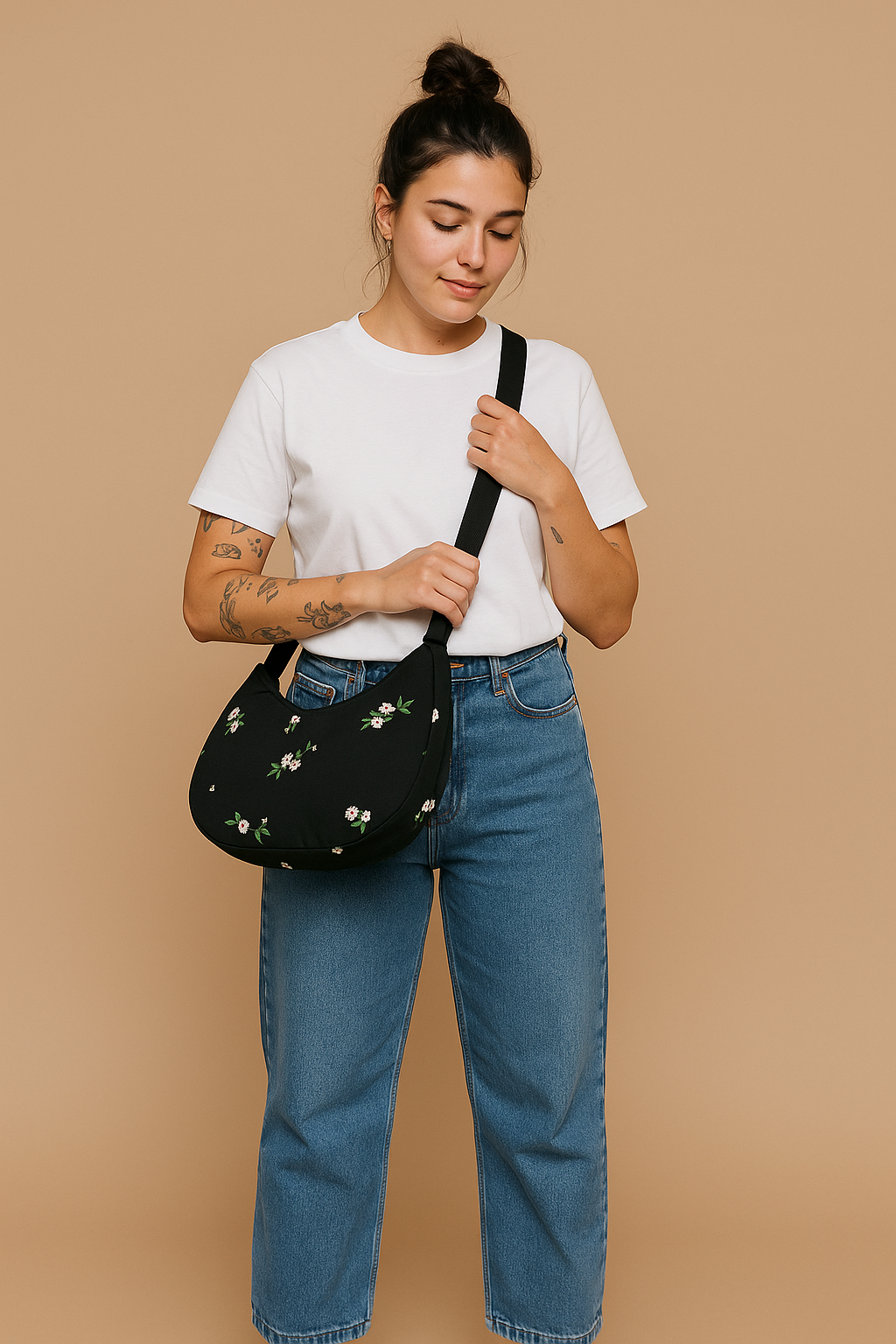 Ela Mo™ Moon Bag | Schwarz
