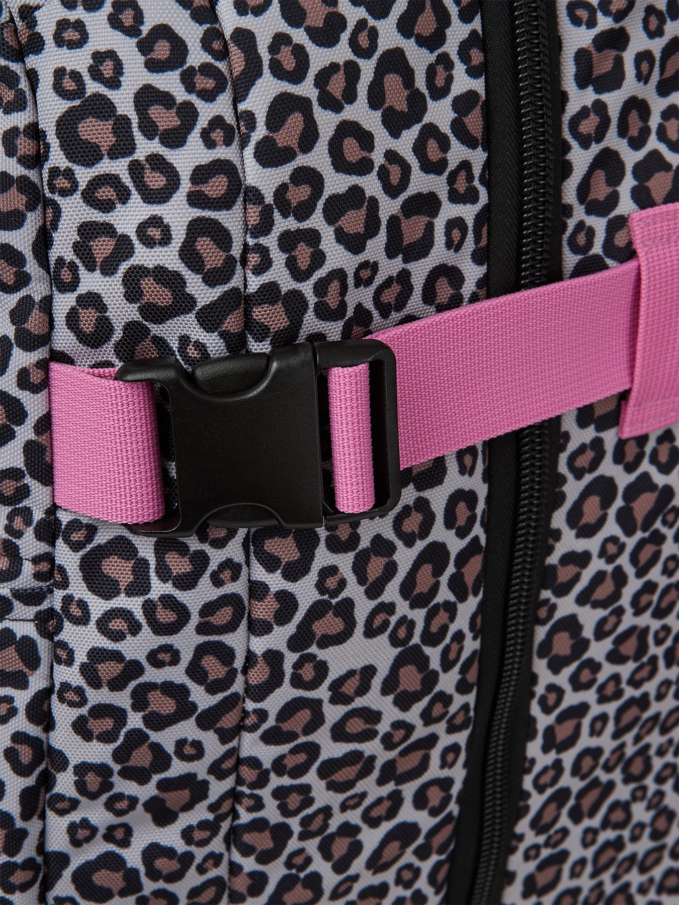 Ela Mo™ Reisetasche mit Rollen 42 Liter | New Leo