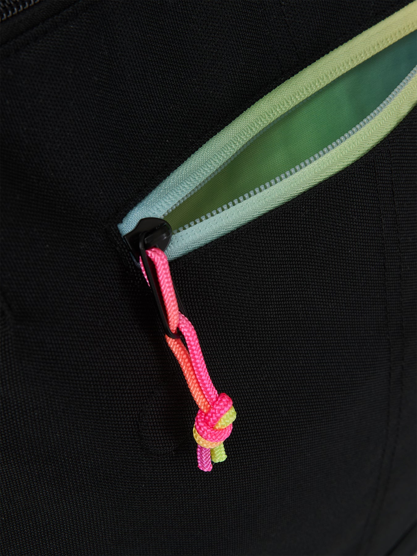 Ela Mo™ Daypack Rucksack | Rainbow