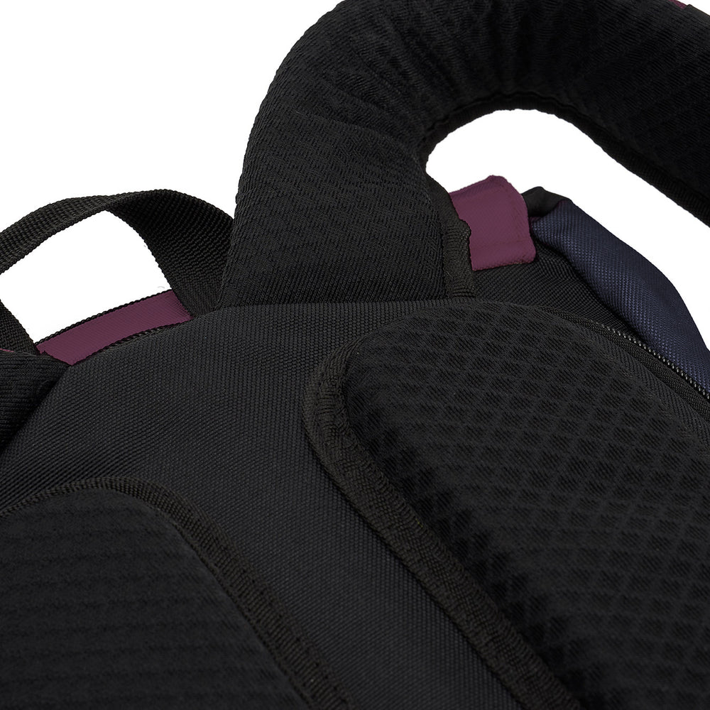 Ela Mo™ Everywhere Daypack | Berry