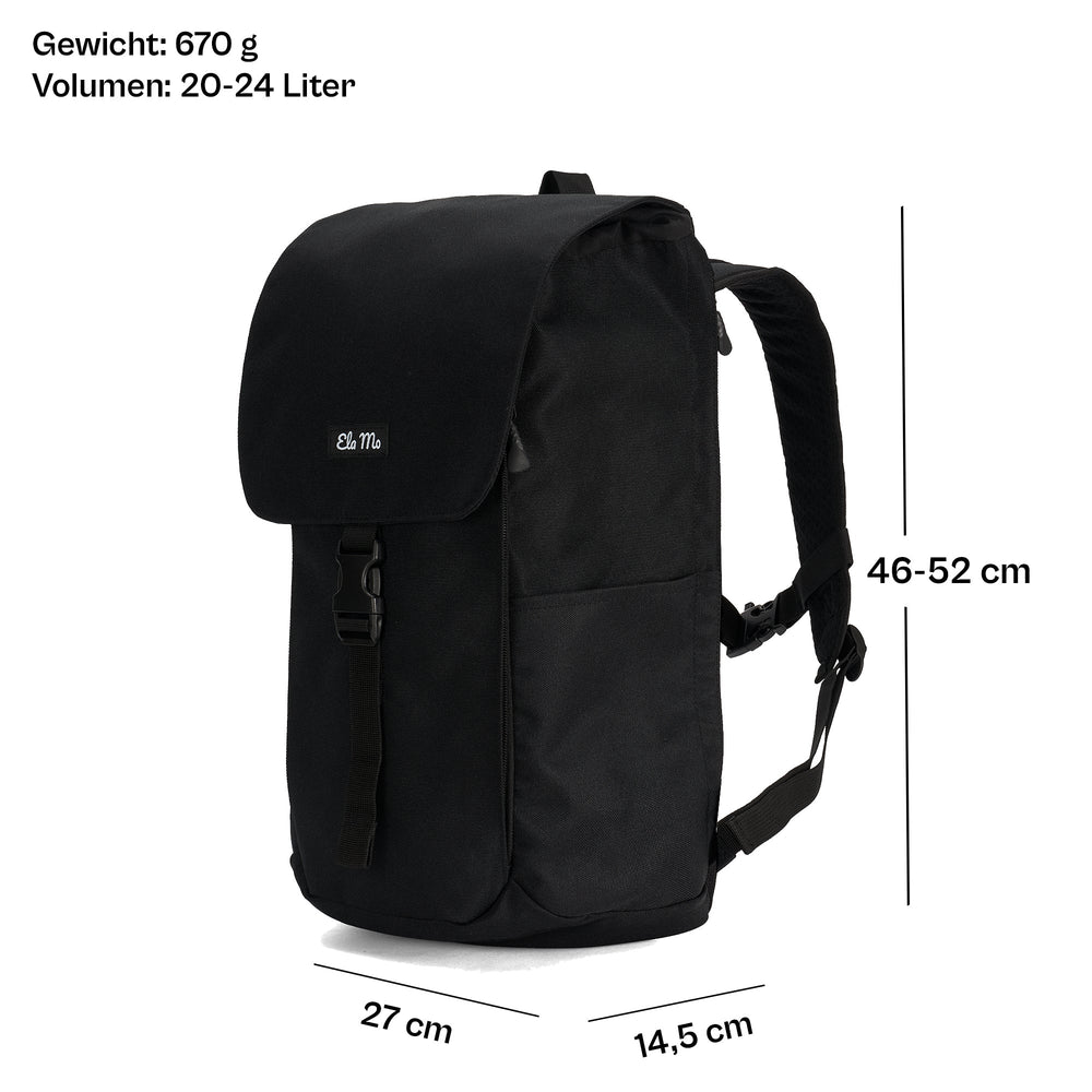 Ela Mo™ Everywhere Daypack | Black. Ein schwarzer Rucksack mit Maßangaben auf weißem Hintergrund.