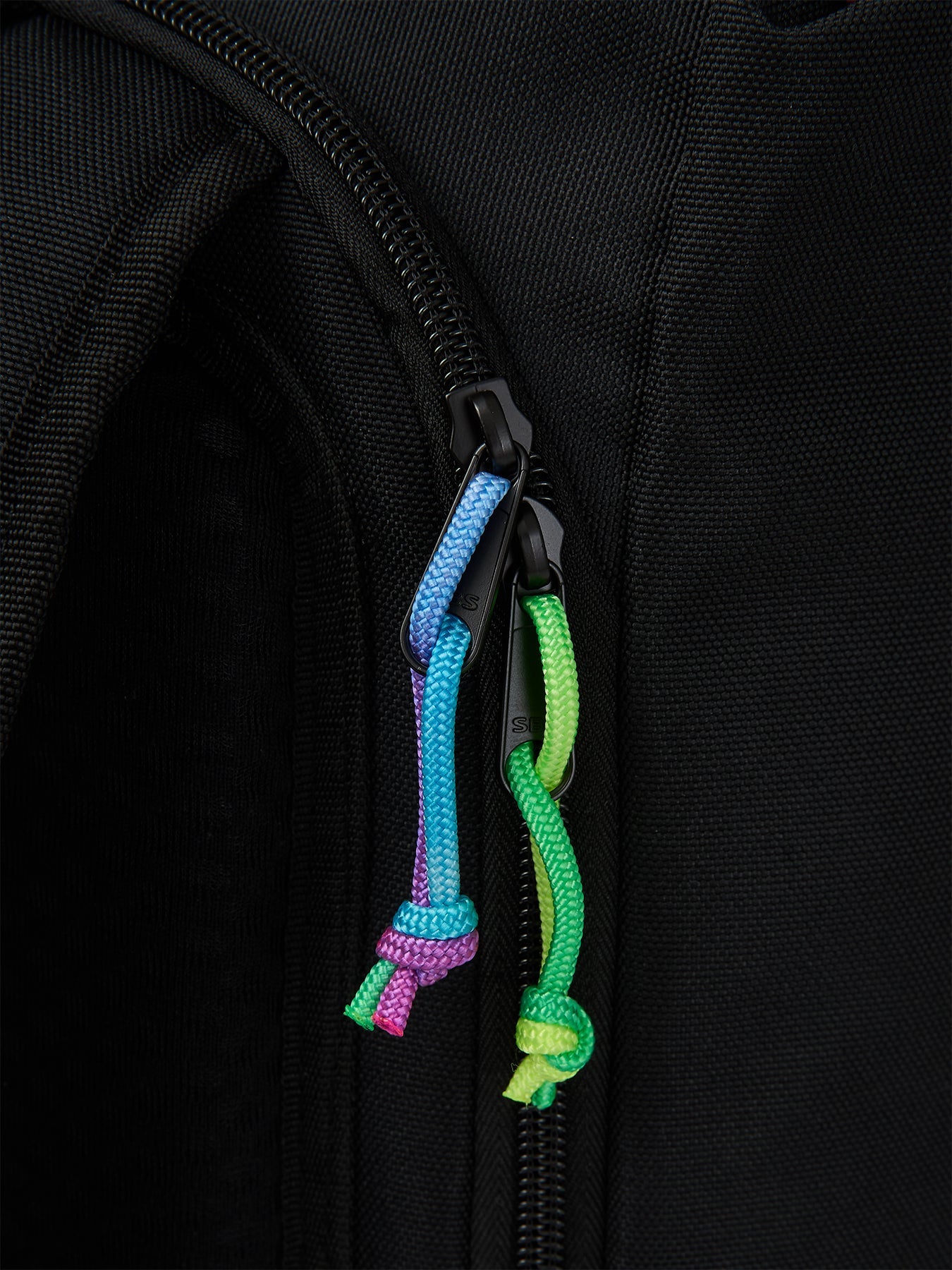 Ela Mo™ Everywhere Rucksack | Rainbow