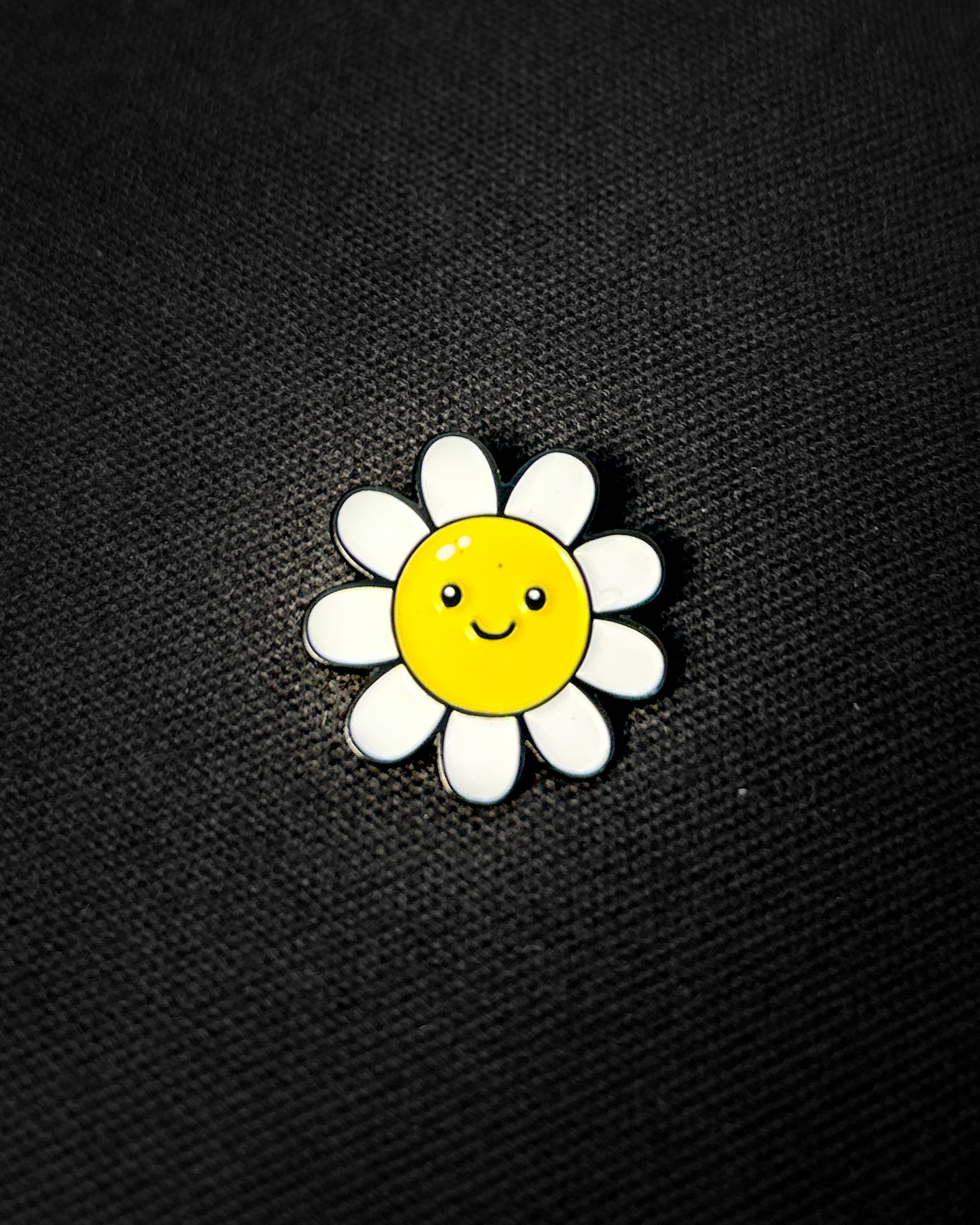 Ela Mo™ Pin für Rucksäcke | Smiley Flower